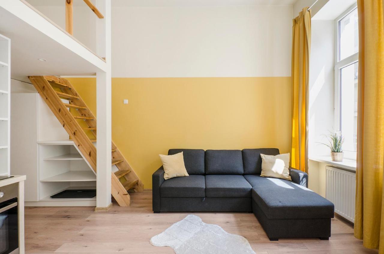 Cozy Apartments On Sierpnia Street 罗兹 外观 照片