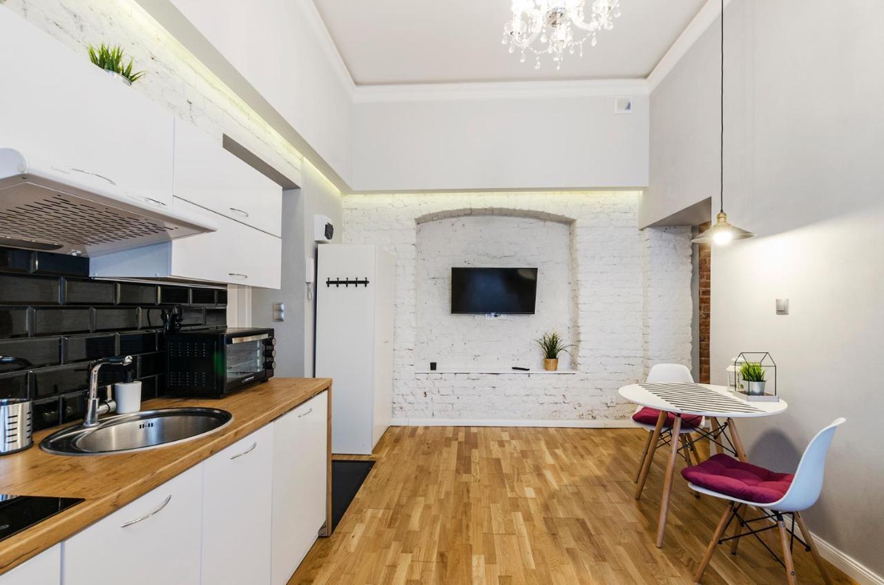 Cozy Apartments On Sierpnia Street 罗兹 外观 照片