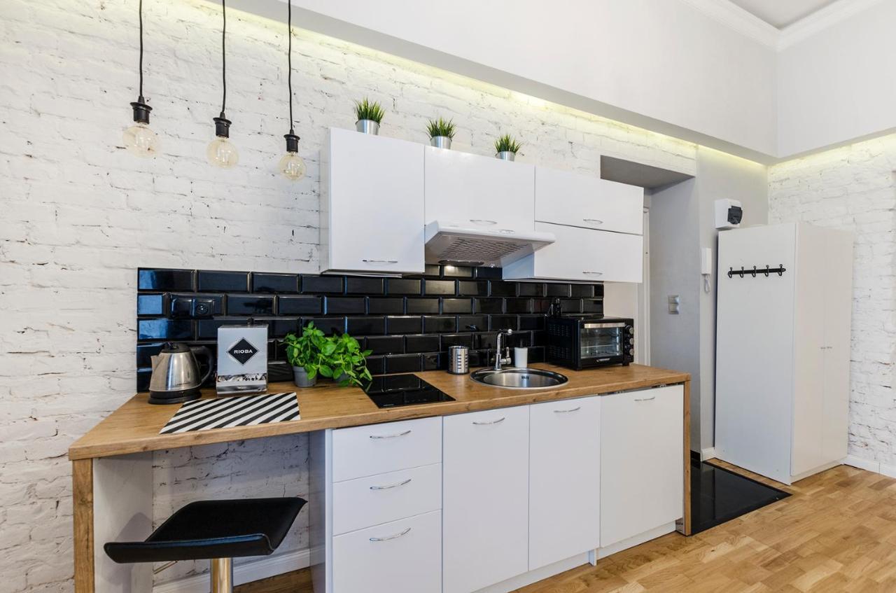 Cozy Apartments On Sierpnia Street 罗兹 外观 照片