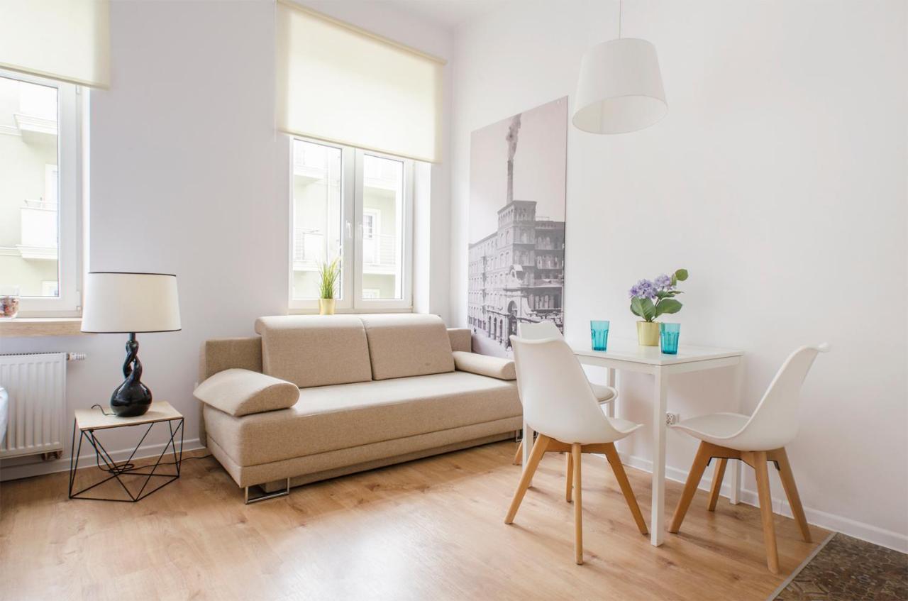 Cozy Apartments On Sierpnia Street 罗兹 外观 照片